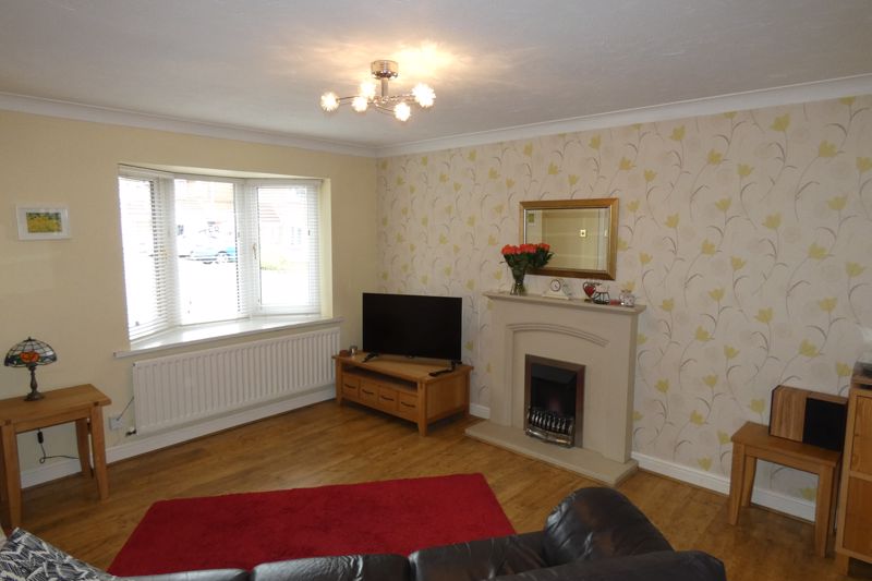 Lounge- click for photo gallery
